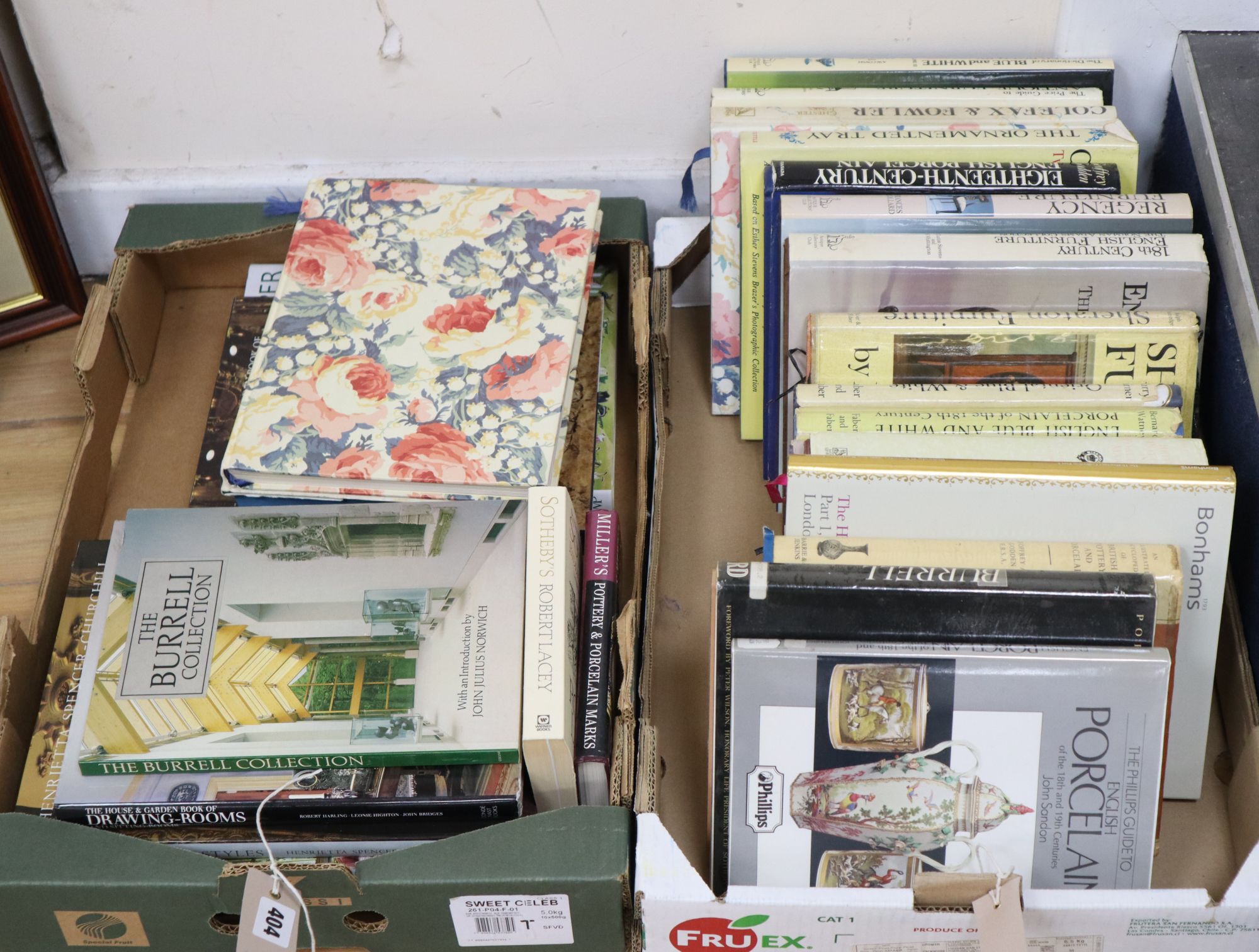 A quantity of antiques and arts reference books to include Philips Guide to English Porcelain, Oriental Blue and White, Sheraton Furni